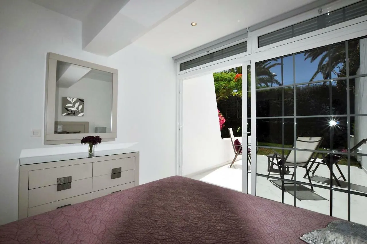 דירה אדחה Nice Townhouse On The 1St Line By Altamarhomes