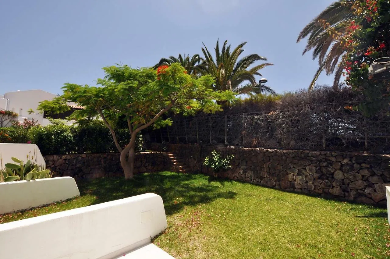 Nice Townhouse On The 1St Line By Altamarhomes Costa Adeje  Costa Adeje (Tenerife)