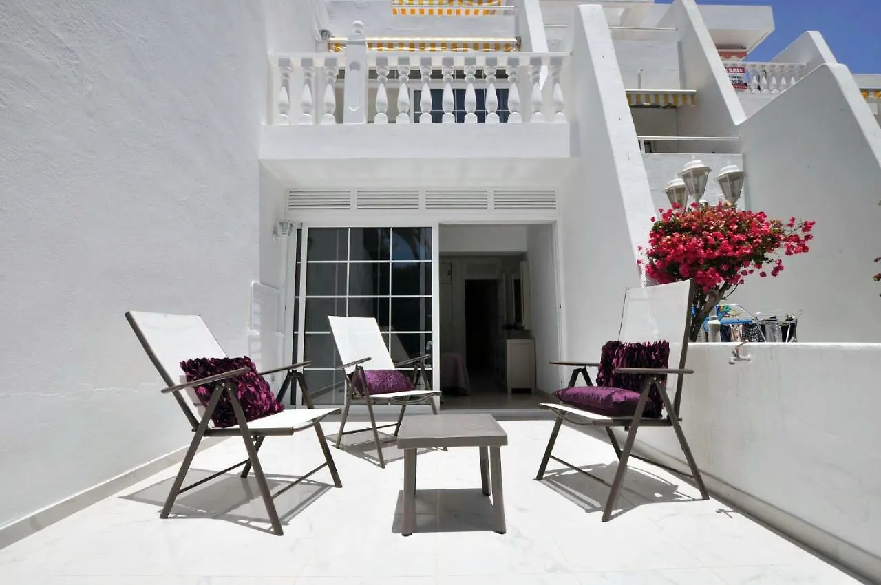 Nice Townhouse On The 1St Line By Altamarhomes Costa Adeje  Costa Adeje (Tenerife)